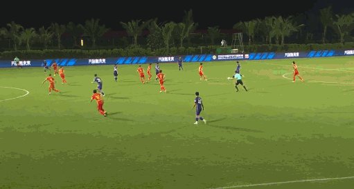 1660220944067056321.gif 1.gif