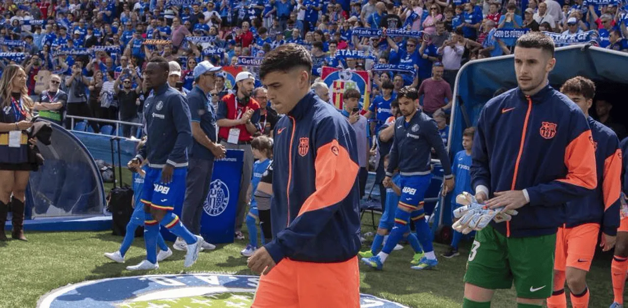 开云官网-世体：深受喜爱，佩德里在被换下时收到了赫塔菲球迷的掌声