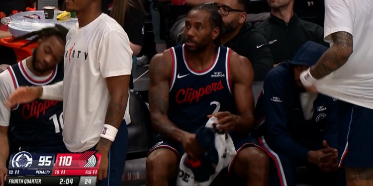 开云-又投降了！伦纳德被换下场&amp;快船落后15分宣布放弃