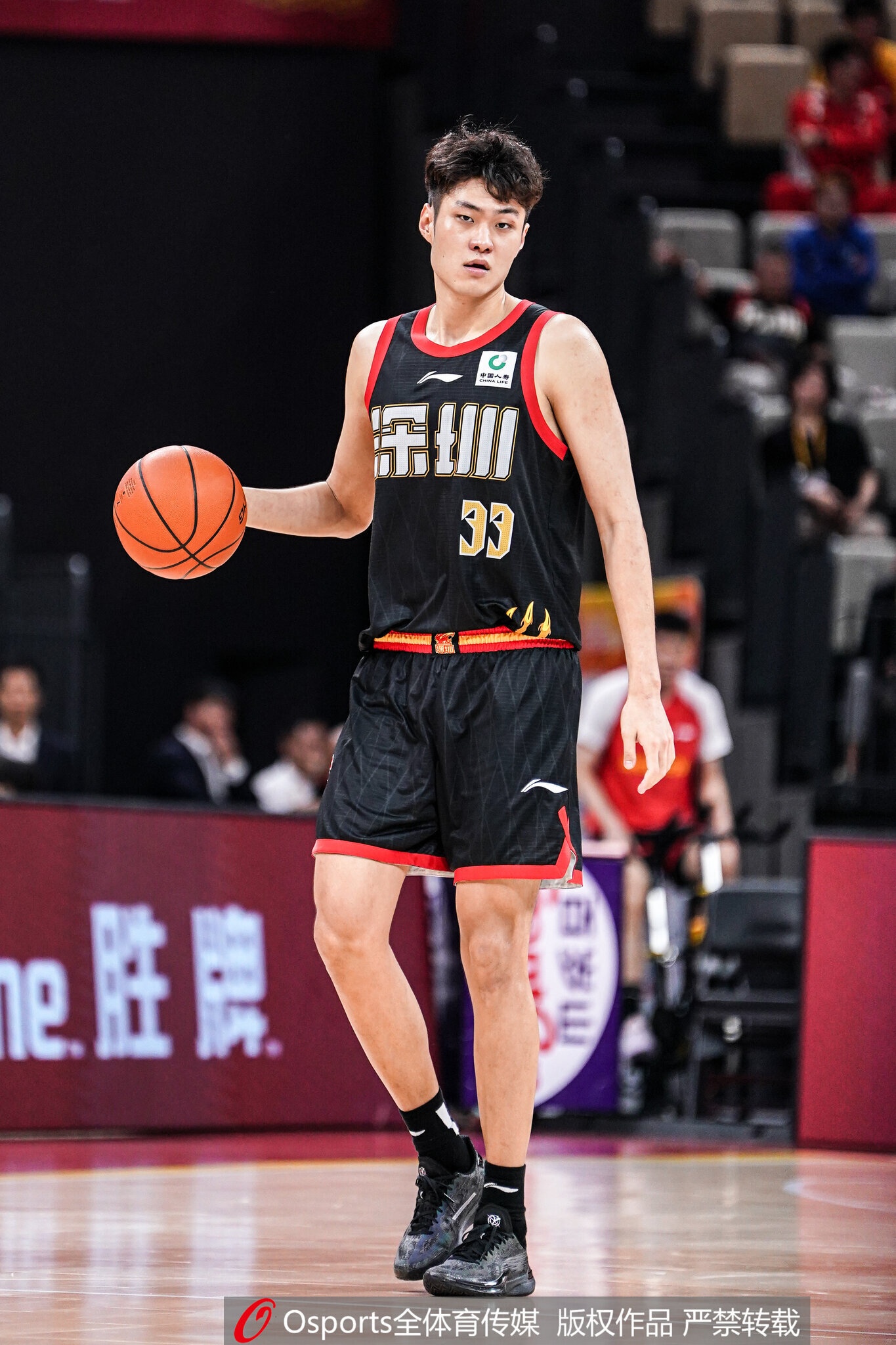 kaiyun-媒体人：王浩然应该是最具进步球员或入围二阵 评选机制有大问题