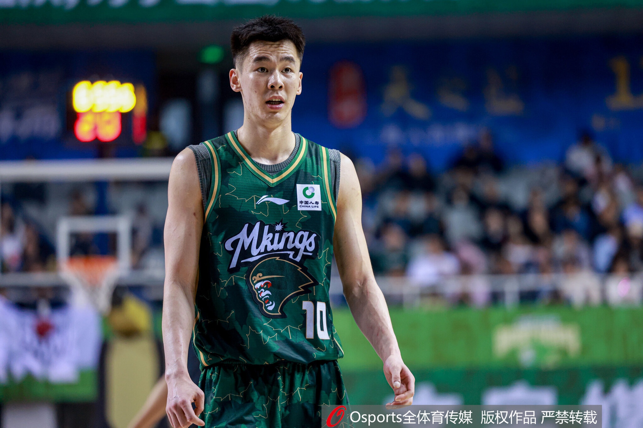 kaiyun-媒体人：如果郭昊文被报名为后场球员 至少会是最佳二阵